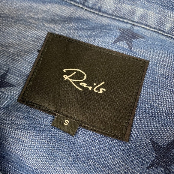 Rails Chambray Star Pattern Button Up Tencel Lyocell Shirt - Picture 3 of 9